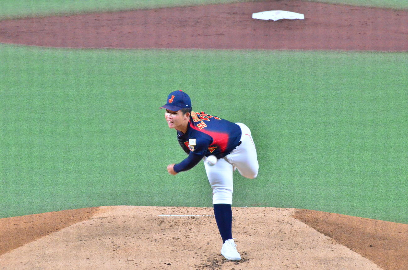 アジアの頂点をかけ韓国との決勝戦の先発マウンドに立った杉本（撮影・平山連）
