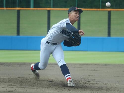 【高校野球】横浜の先発、背番号11の福井那留が最速152キロを記録「自信になった」／神奈川