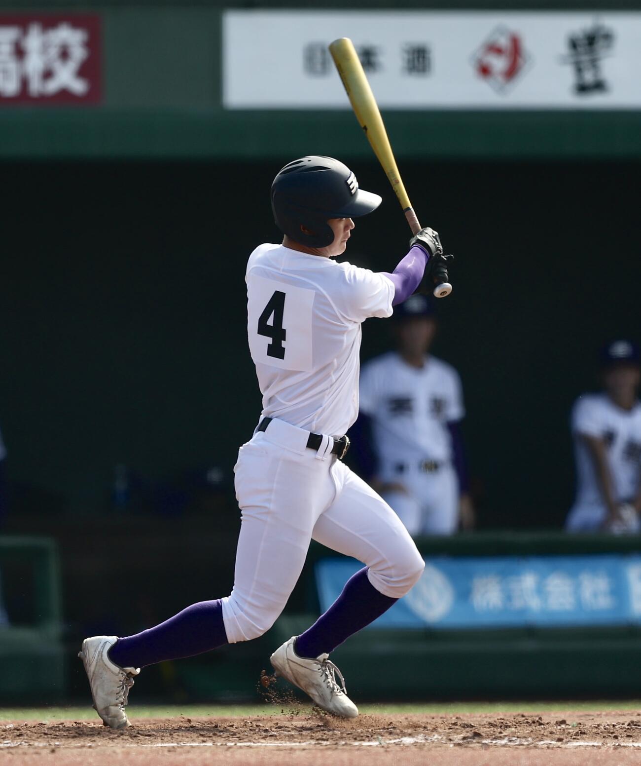 天理対健大高崎　7回表天理無死一、二塁、適時二塁打を放つ田畑龍二（撮影・河田真司）