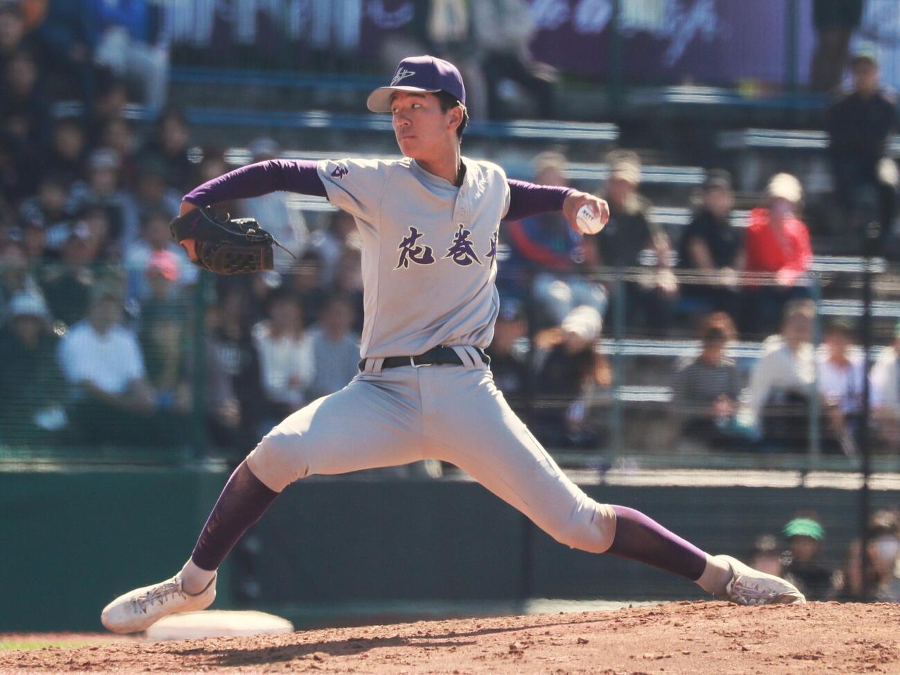 天理対花巻東　2番手で登板した花巻東・萬谷堅心投手（撮影・高橋香奈）