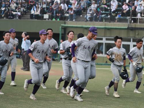 【高校野球】花巻東、仙台育英に敗れセンバツ絶望的　佐々木監督「ミスで負けたのが悔やまれる」