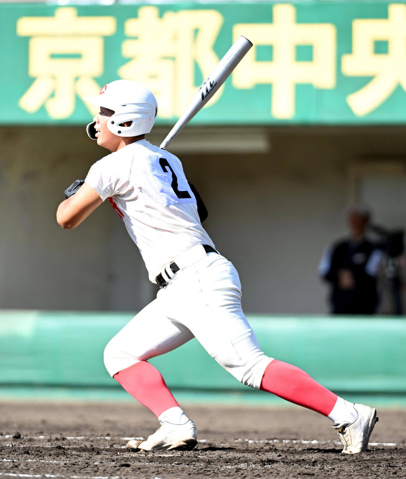 立命館対智弁学園　5回裏智弁学園、逢坂悠誠は中前打を放つ（撮影・滝沢美穂子）