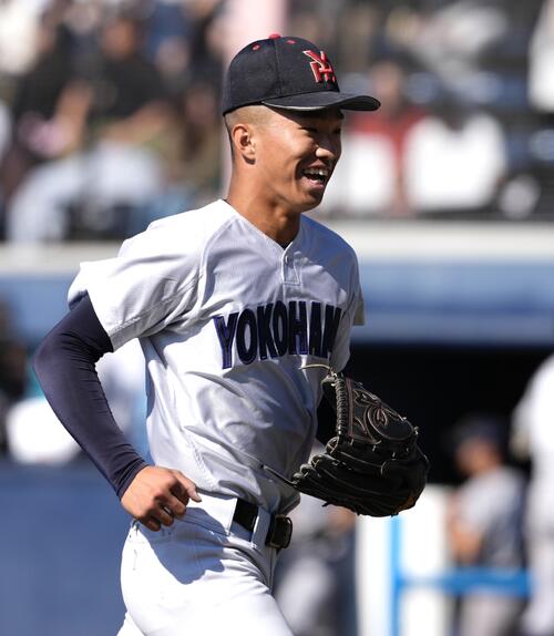 【高校野球】横浜・福井那留、６者連続三振含む５回４安打１失点　村田監督「新しい横浜ができた」