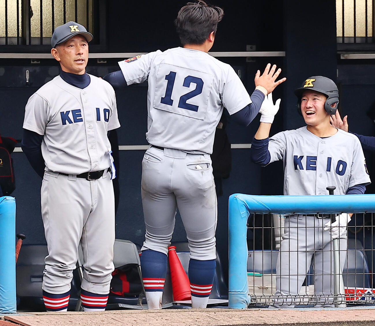 慶応対健大高崎　慶応・松林貴彦監督（撮影・野上伸悟）