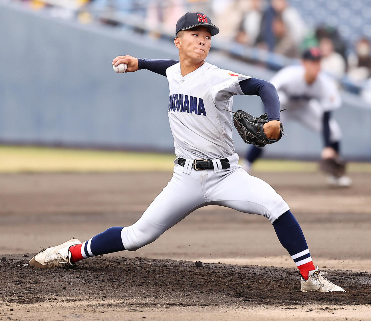 帝京三対横浜　横浜先発の福井那留（撮影・野上伸悟）