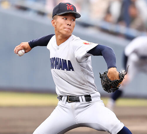 【高校野球】横浜が２年ぶりの決勝進出　福井那留→小林鉄三郎で完封リレー