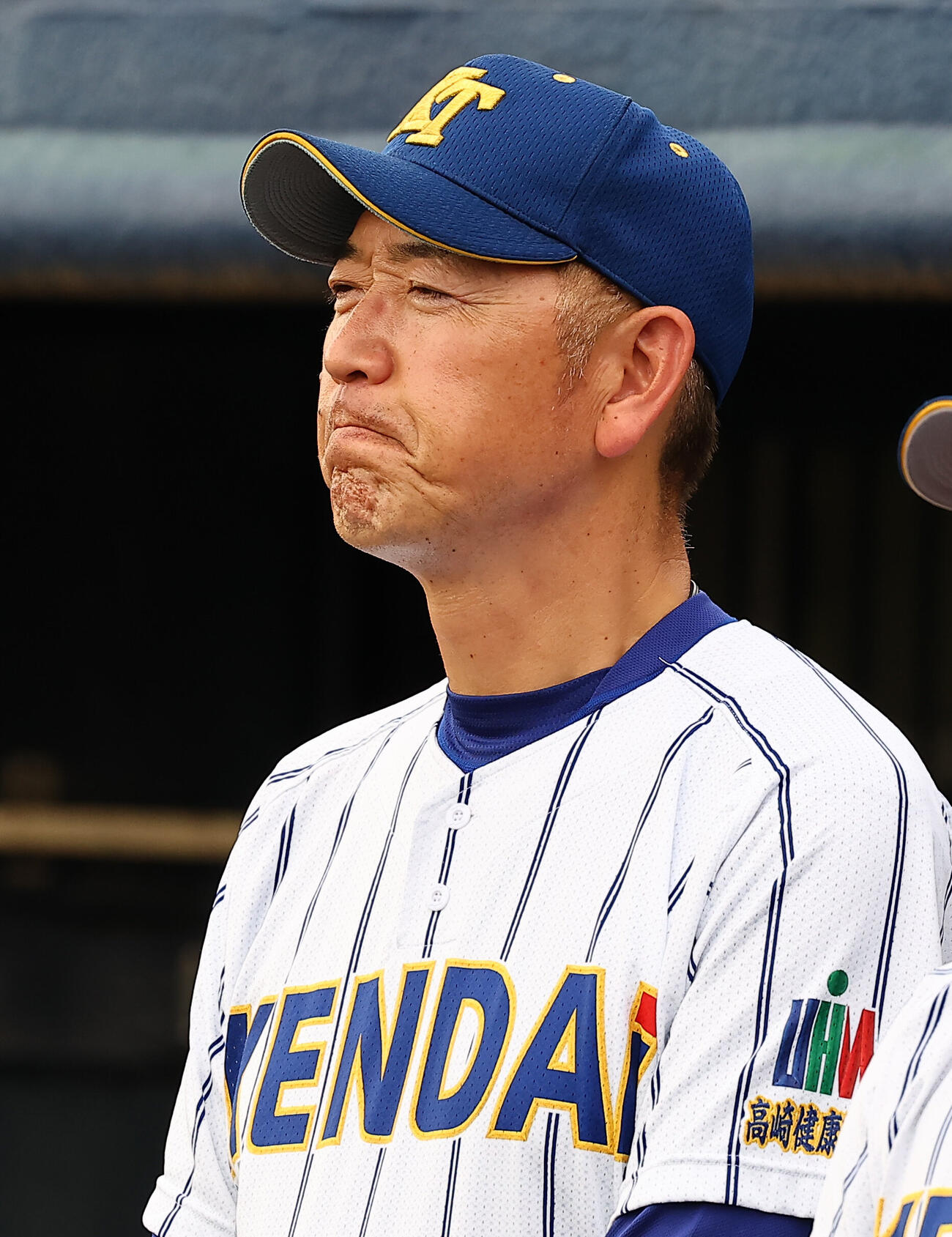 健大高崎対横浜　準優勝に終わった健大高崎・青柳博文監督（撮影・野上伸悟）