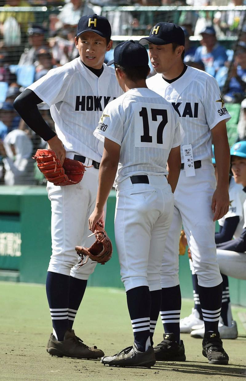 北海 平川監督 100点満点 初決勝で感謝の準ｖ 高校野球 日刊スポーツ