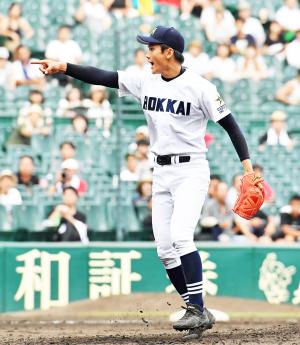北海 大西完投 森山との エースで主将 対決制す 高校野球 日刊スポーツ 北海 大西完投 森山との エースで主将 対決制す 高校野球 日刊スポーツ