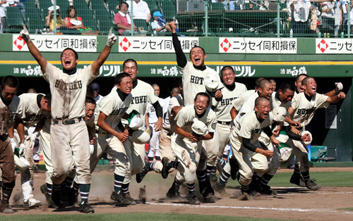報徳学園が2年連続甲子園／東兵庫大会 - 第90回全国高校野球