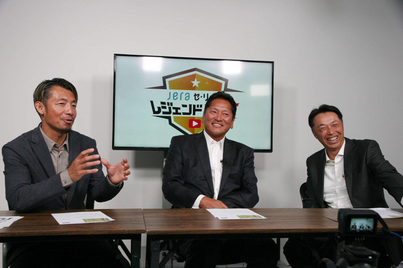 深掘りテーマ「引退」について語り合う左から鳥谷氏、佐々木氏、宮本氏