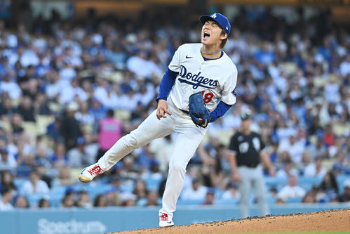 ドジャース対ホワイトソックス　３回表、投球に納得せずさけぶドジャース先発の山本由伸（撮影・滝沢徹郎）