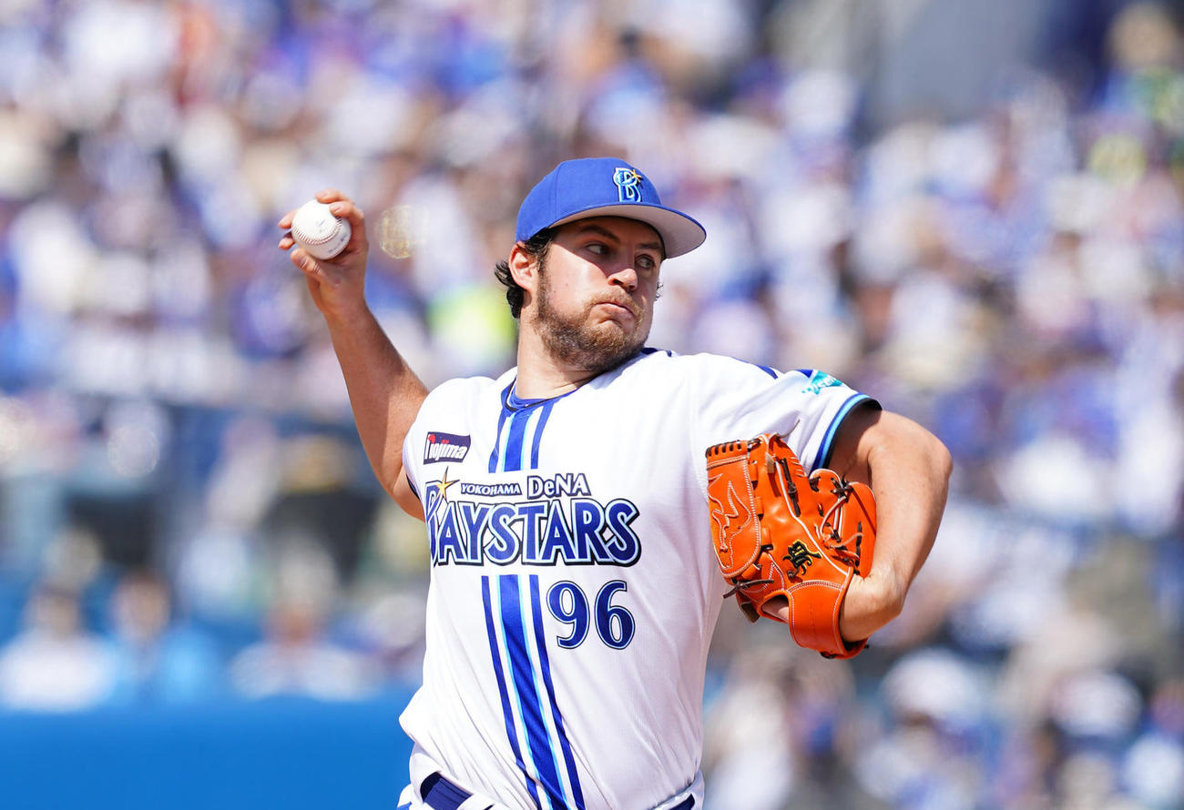2日広島戦で来日初登板のDeNAバウアー