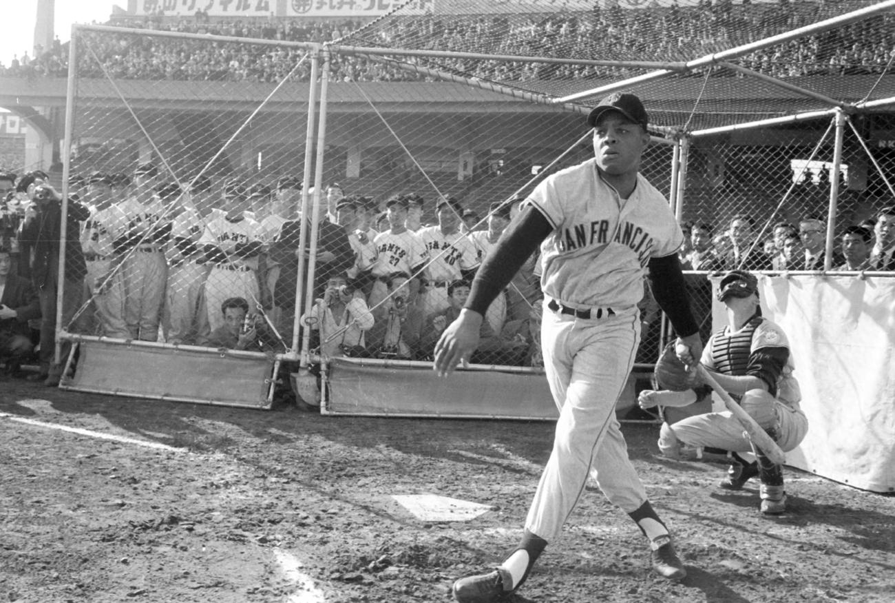 60年10月、日米野球で来日したウィリー・メイズ