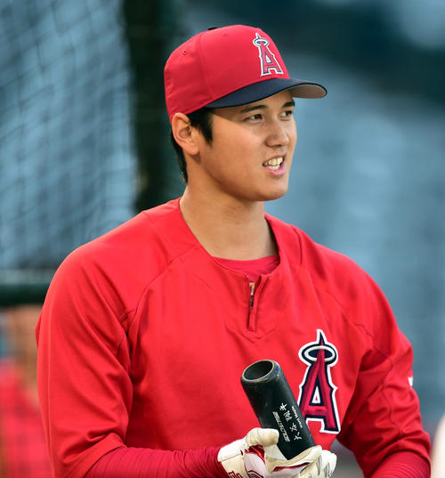 エンゼルス対ジャイアンツ 試合前、打撃練習を行う大谷(撮影・清水貴仁)