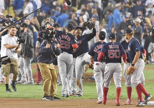 レッドソックス驚異の逆転 5年ぶり世界一に王手 - MLB : 日刊スポーツ