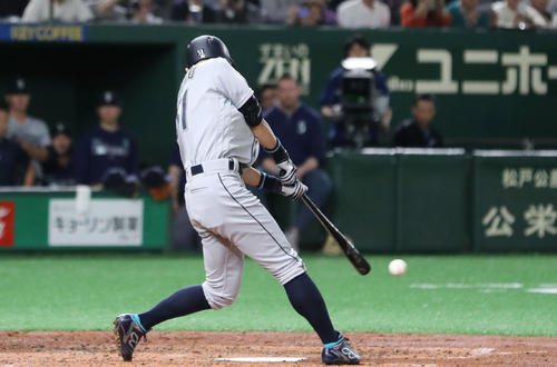 ふるさと納税 イチロー引退記念 マリナーズ アスレチックス 開幕戦 2003年 幻の公式試合球 高級感 Cicili Tv