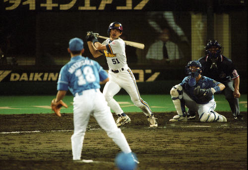 オリックス対西武　9回裏オリックス無死、イチローは松坂大輔からメモリアル100号本塁打を放つ　1999／07／06