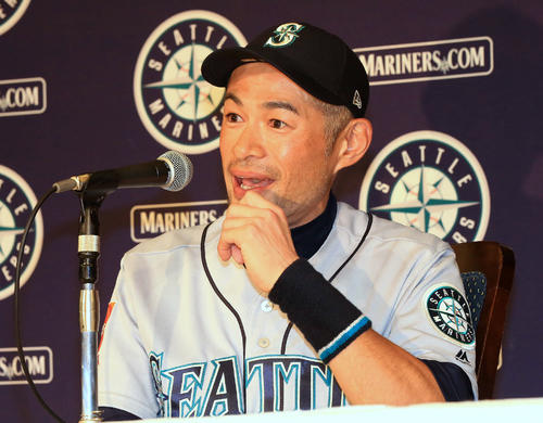 引退会見を行うイチロー氏（2019年3月21日撮影）