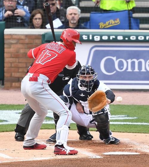 タイガース対エンゼルス　1回表エンゼルス1死、見逃しの三振に倒れるエンゼルス大谷（撮影・菅敏）