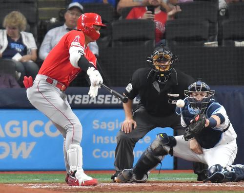 レイズ対エンゼルス　4回表エンゼルス1死満塁、遊ゴロに倒れるエンゼルス大谷（撮影・菅敏）