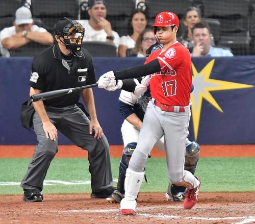 レイズ対エンゼルス　6回表エンゼルス2死、空振りの三振に倒れるエンゼルス大谷（撮影・菅敏）