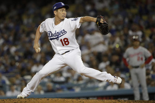 7回途中から3番手で登板したドジャース前田（AP）