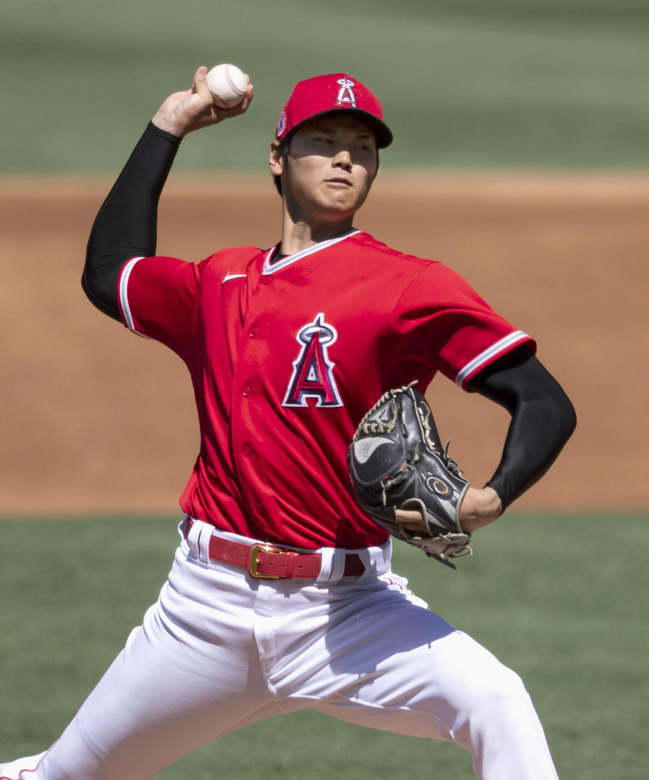 一昨年に右肘手術を受けてから初の試合形式となる紅白戦に登板した米大リーグ、エンゼルスの大谷翔平（球団提供・共同）