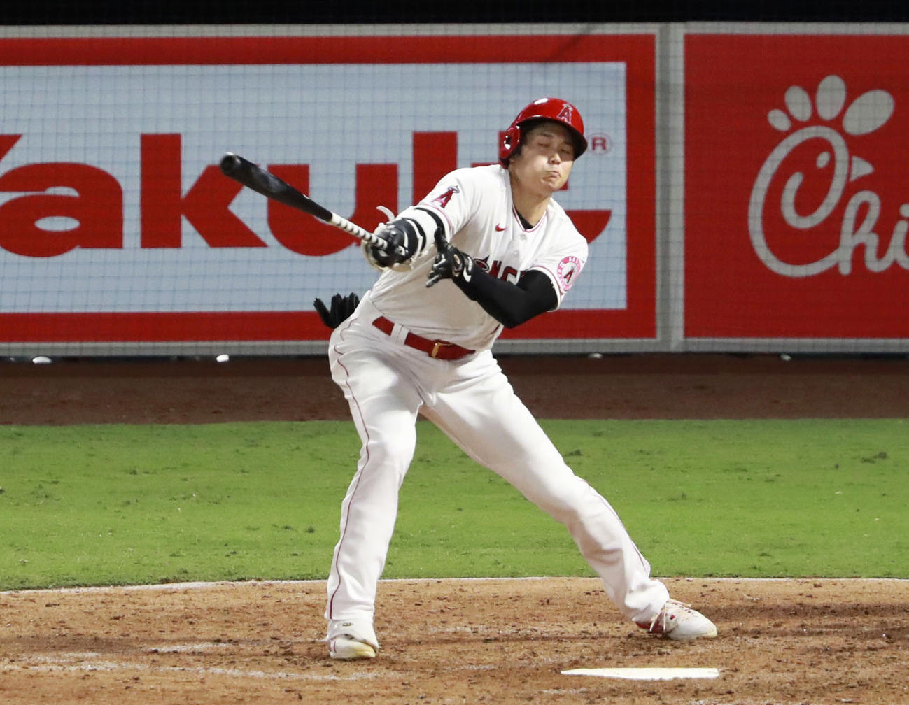 ドジャース戦の7回、二ゴロに倒れたエンゼルス大谷（共同）