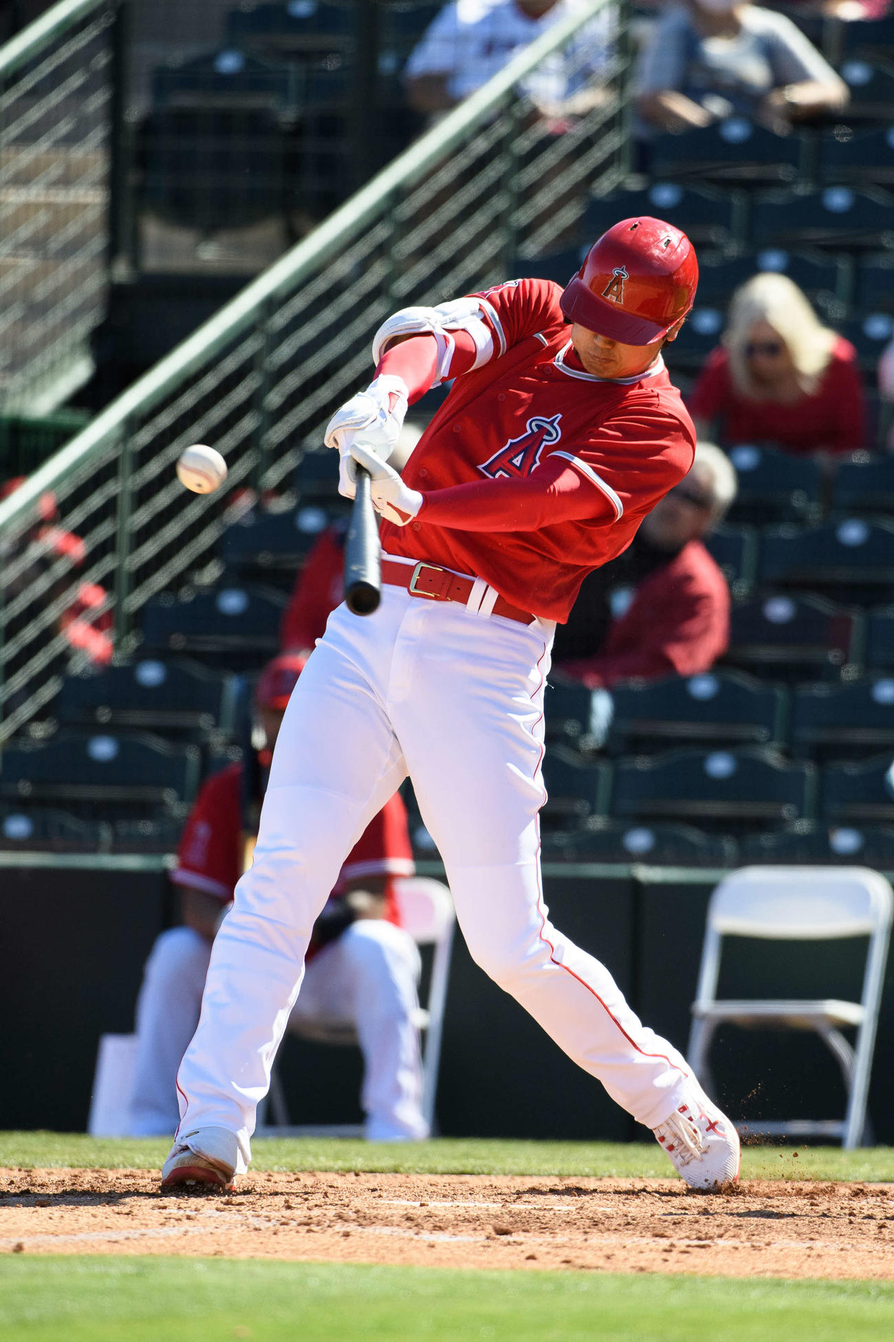 オープン戦初出場のホワイトソックス戦で、3回に左前打を放つエンゼルス大谷（Angels Baseball）
