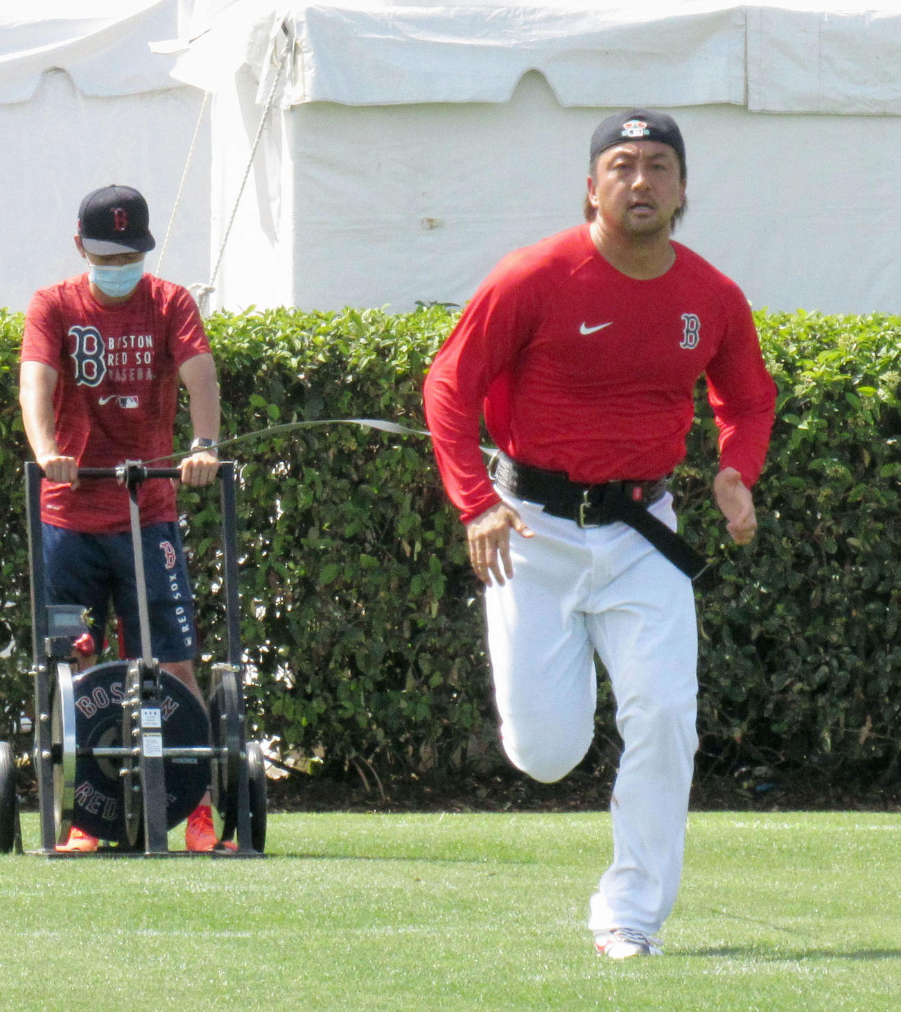 トレーニングするレッドソックス沢村（共同）