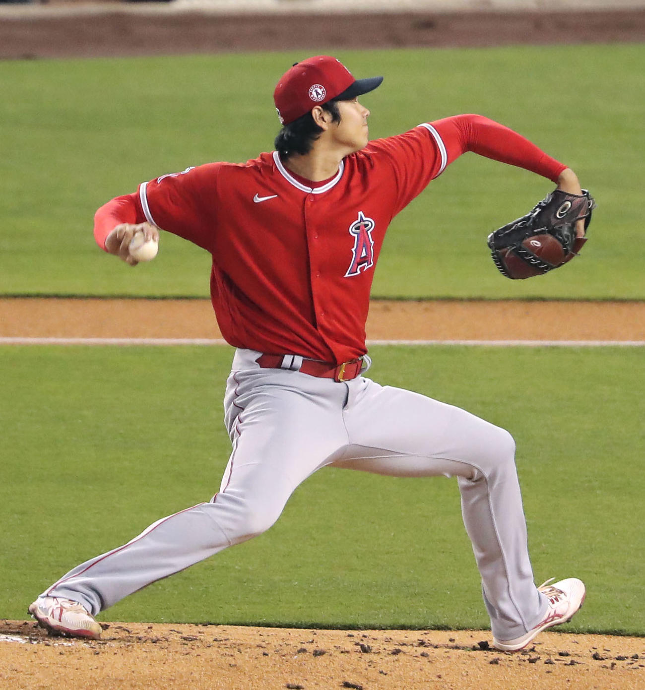 ドジャース戦に先発したエンゼルス大谷（共同）