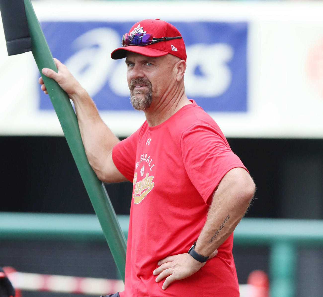 ロッキーズ 殿堂選出ラリー ウォーカー氏の 33 を永久欠番に ｍｌｂ 日刊スポーツ
