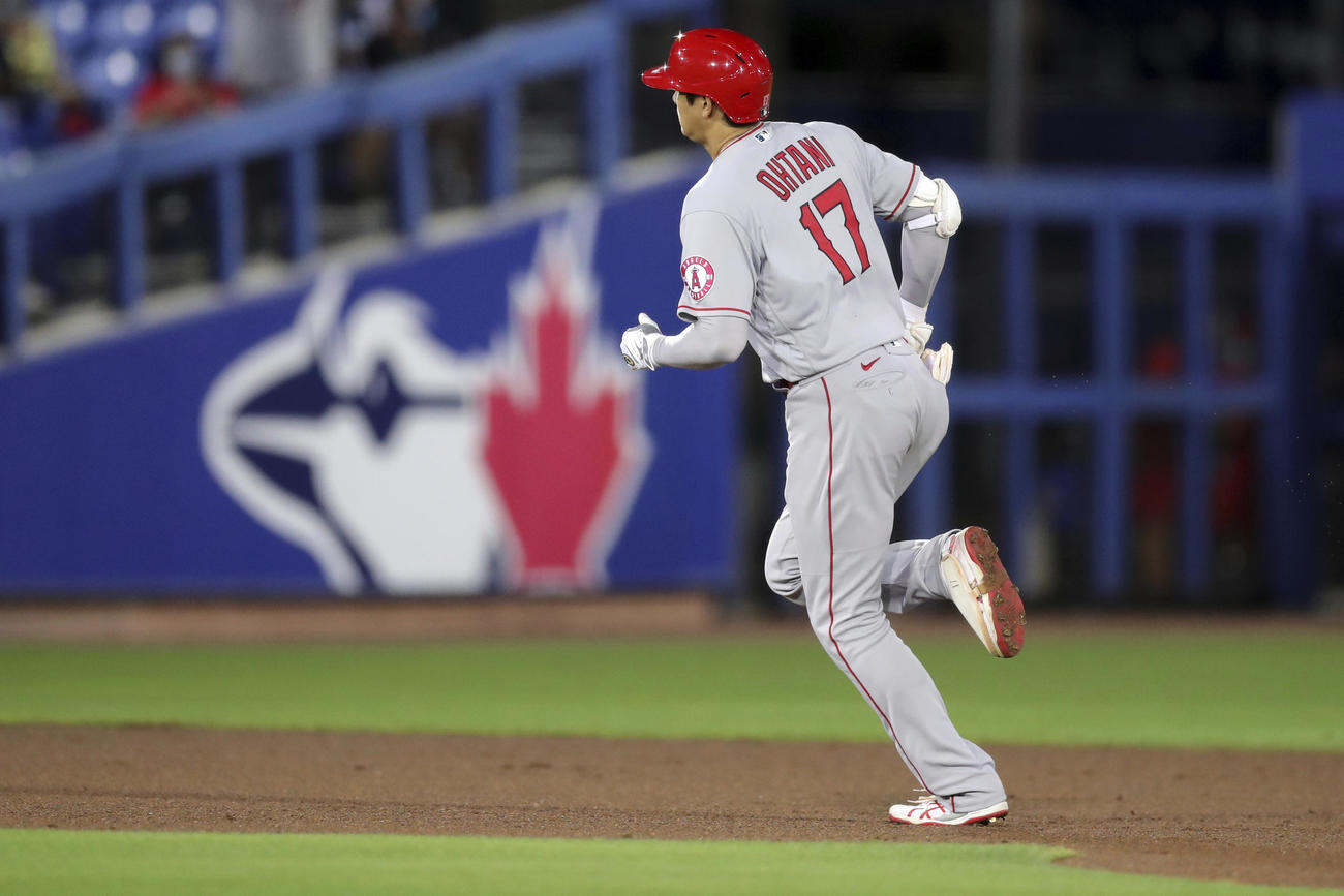 5回、今季3号ソロを放った大谷（AP）