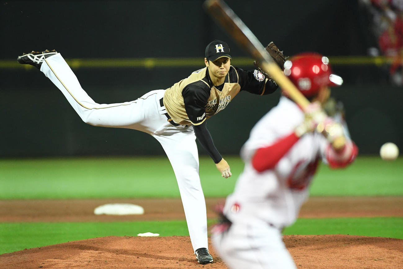 16年日本シリーズ第1戦　広島対日本ハム　日本ハム先発の大谷翔平