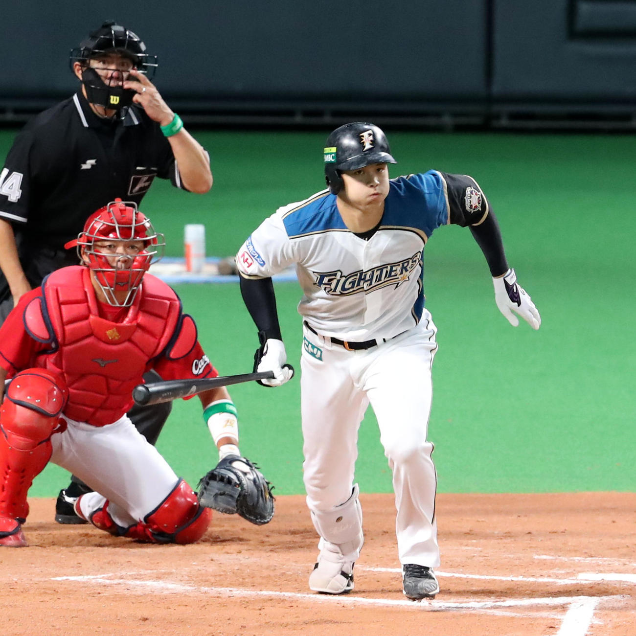 16年日本シリーズ第3戦　日本ハム対広島　サヨナラ打を放つ日本ハム大谷翔平
