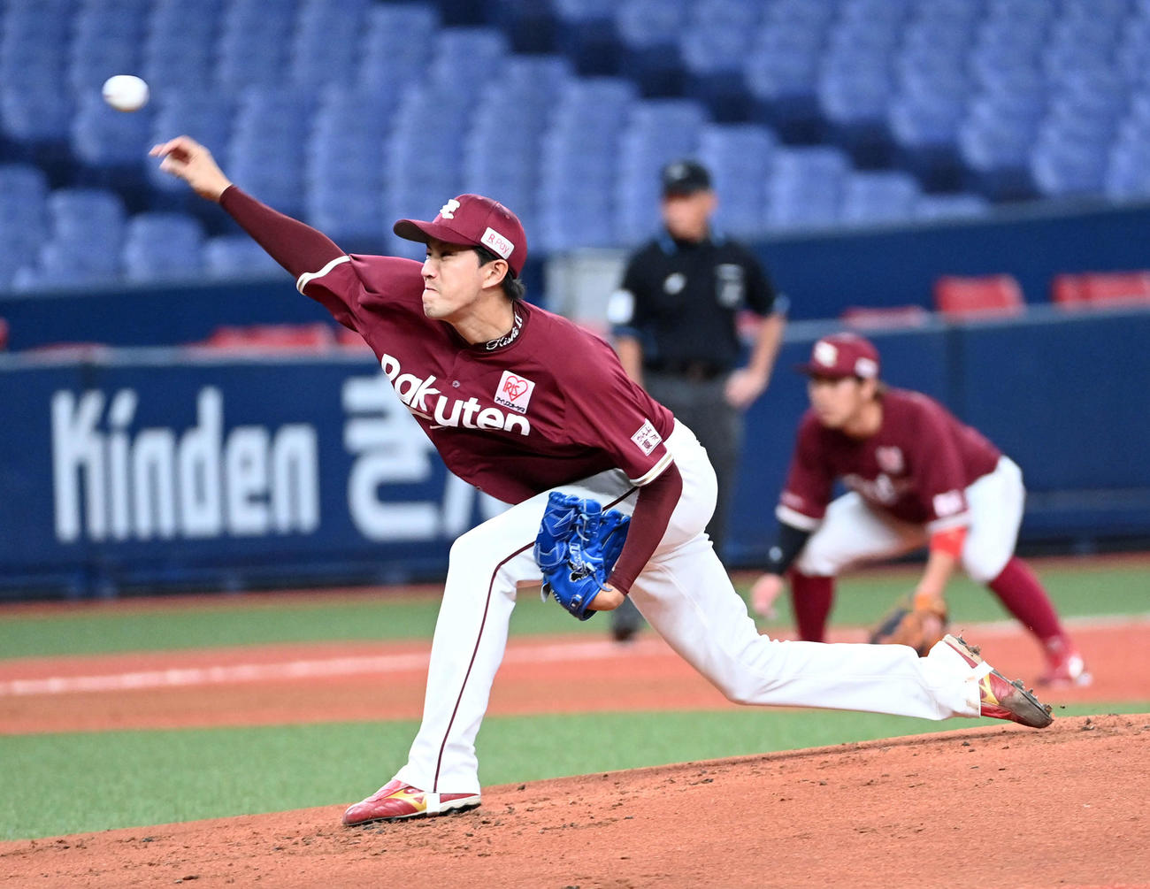 オリックス対楽天　楽天先発の岸（撮影・前岡正明）