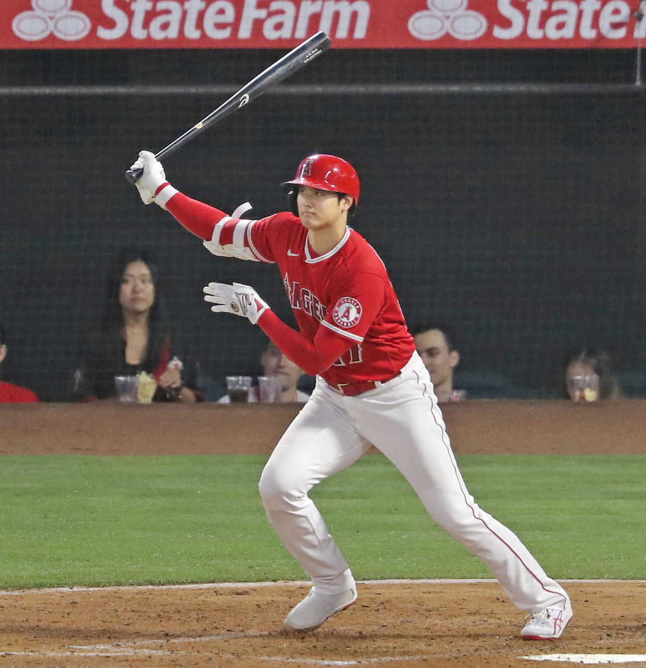 マリナーズ戦の5回、遊ゴロに倒れたエンゼルス大谷（共同）