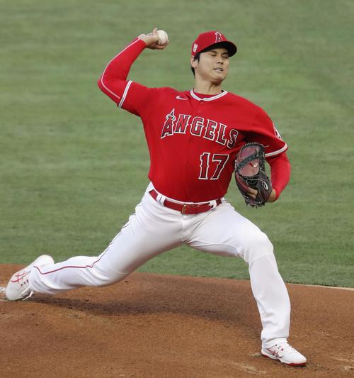 マリナーズ戦に先発したエンゼルス大谷(共同)