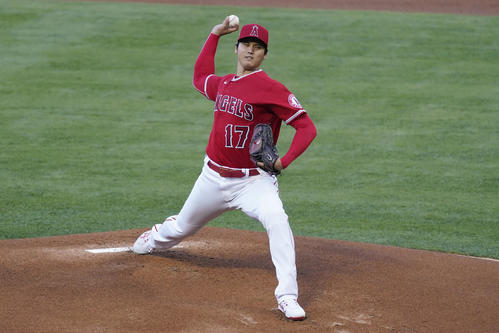 マリナーズ戦に先発した大谷(AP)