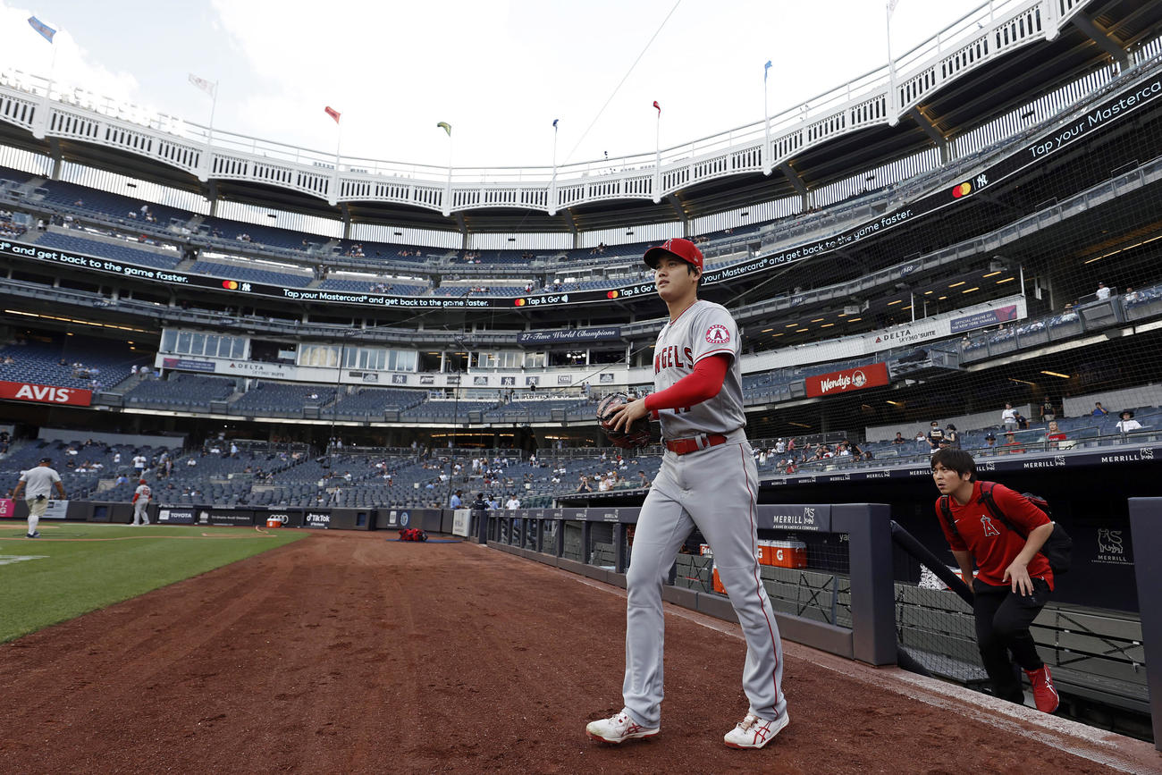 試合前の大谷（AP）