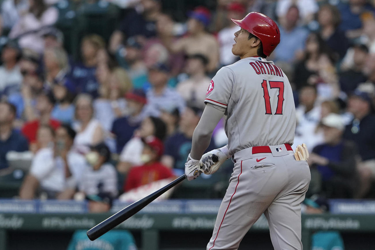 3回、33号を放った大谷（AP）