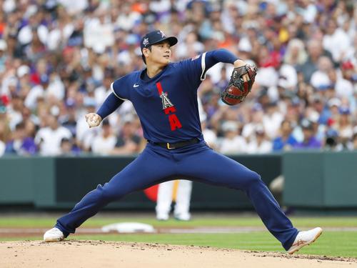 オールスター戦の1回、先発したエンゼルス・大谷＝13日、デンバー（共同）