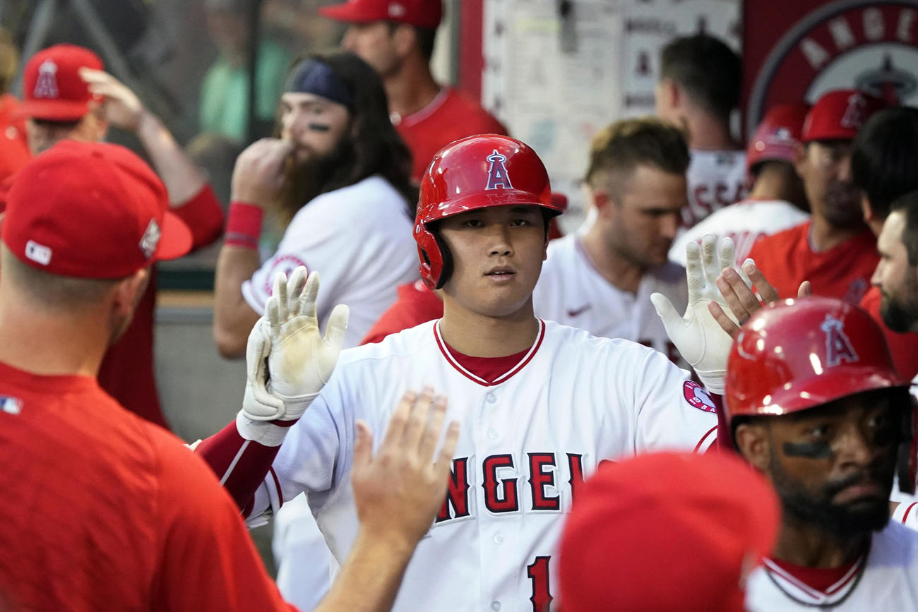 3回、38号2ランを放った大谷（AP）