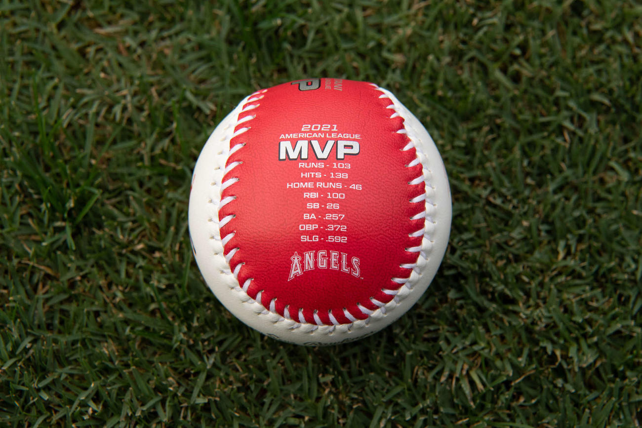 エンゼルス大谷のMVP記念ボール（Angels baseball）