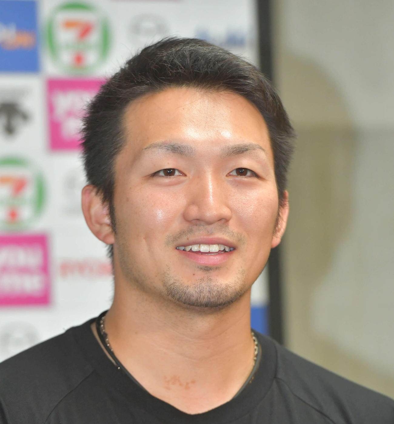 鈴木誠也（2021年11月16日撮影）