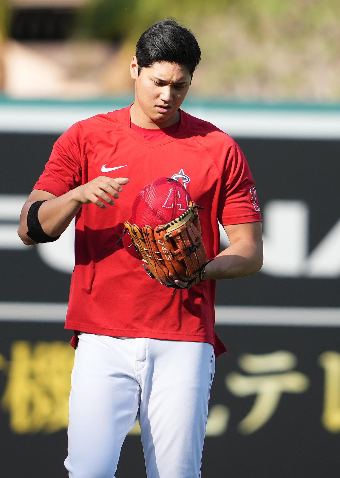 髪を切ってさっぱりしたエンゼルス大谷（撮影・鈴木みどり）