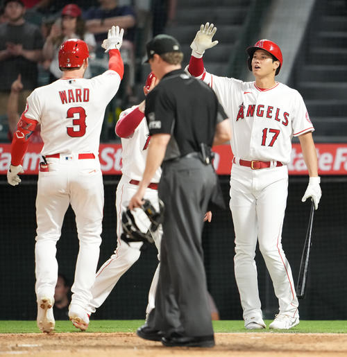 エンゼルス大谷翔平の2番変更が思わぬ効果、出塁期待の「新1番
