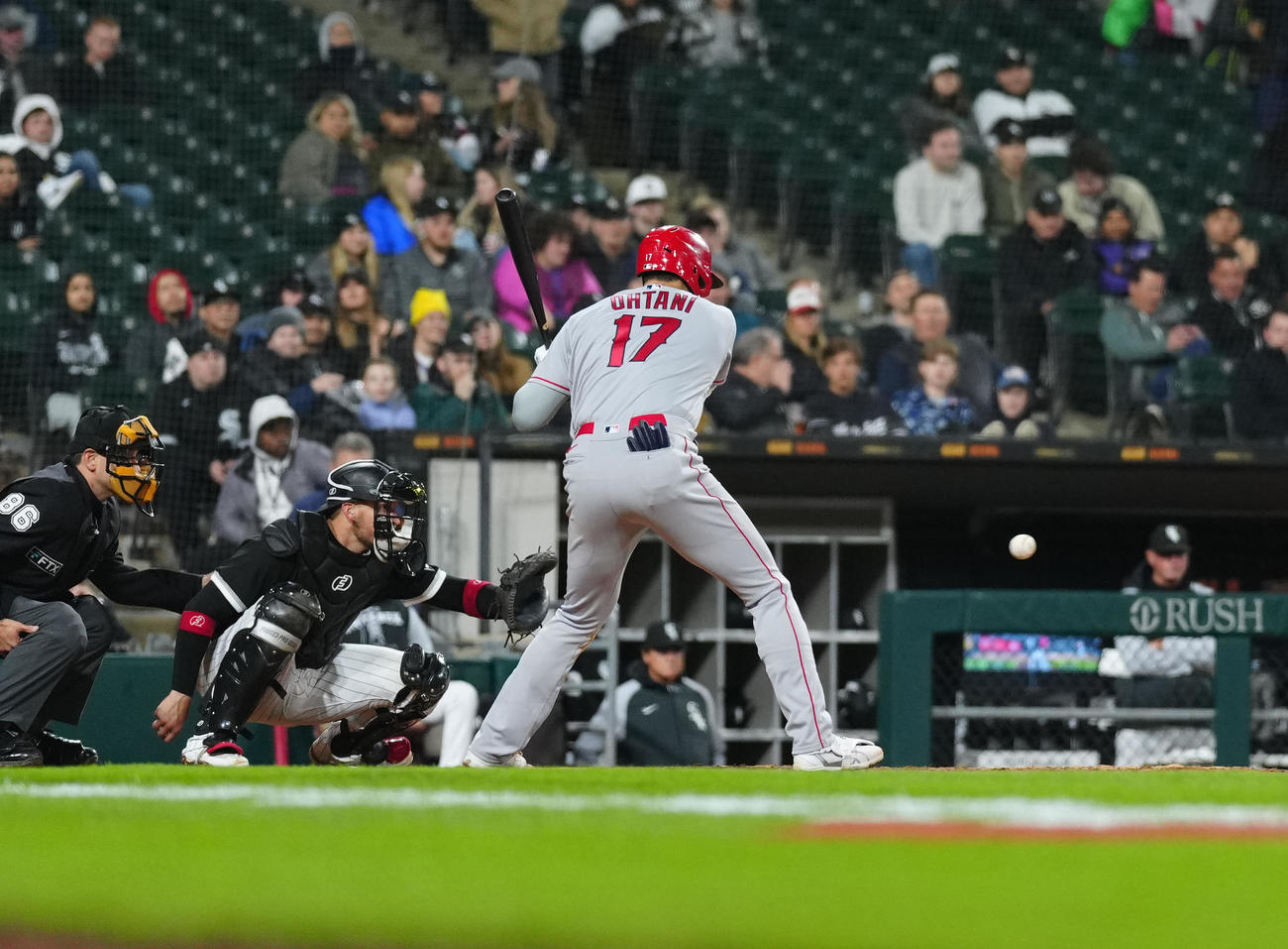 ホワイトソックス対エンゼルス　9回表エンゼルス2死一、二塁、見逃しの三振に倒れる大谷（撮影・江口和貴）