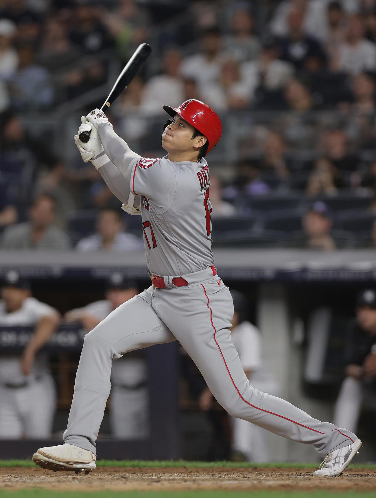 ヤンキース対エンゼルス　8回表エンゼルス1死二、三塁、中飛に倒れる大谷（撮影・前田充）